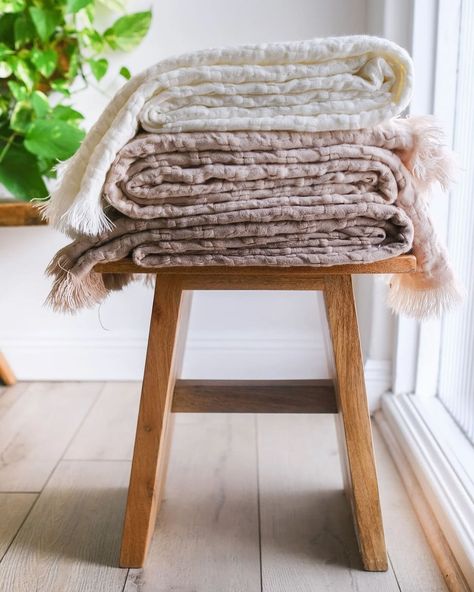 A perfect layer for your bed for fall 🍂🍁 #bedding #throws #pompomathome #fall #fallbedding #falldecor Blanket In A Basket, Couch Blankets, Textured Throw Blanket, Oversized Throw Blanket, Peacock Alley, King Duvet Set, Basket Weave Pattern, Big Pillows, Oversized Blanket