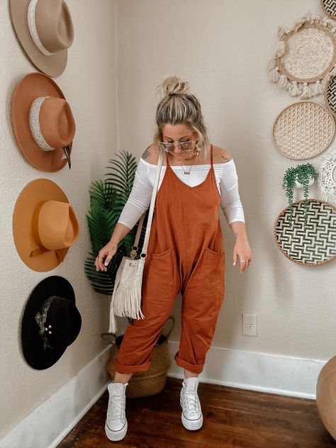 Check out this photo from theohiogirljaz Boho Outfits Plus Size, Salon Outfit Ideas, Spring Jumpsuit Outfit, Casual Errands Outfit, Plus Size Summer Outfits 2023, Boho Mom Outfits, Errands Outfit Spring, Momma Outfits, Salon Outfits