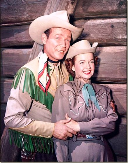 Roy Rogers and Dale Evans-they were my ideal of what a realistic, loving relationship should be, plus they adopted so many different children and loved each one of them equally. Trial and tribulations, they got through it.... Dale Evans, Tv Westerns, Roy Rogers, Happy Trails, Famous Couples, Old Tv Shows, Western Movies, Cowboy And Cowgirl, Classic Tv