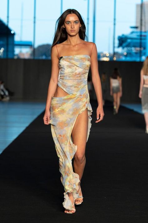 Australian Fashion Week 2023, Wedding Capsule, Beach Gymnastics, Resort Wear Fashion, Resort 2024 Collection, Bridge Dress, Australian Fashion Week, Resort 23, Classy Business Outfits