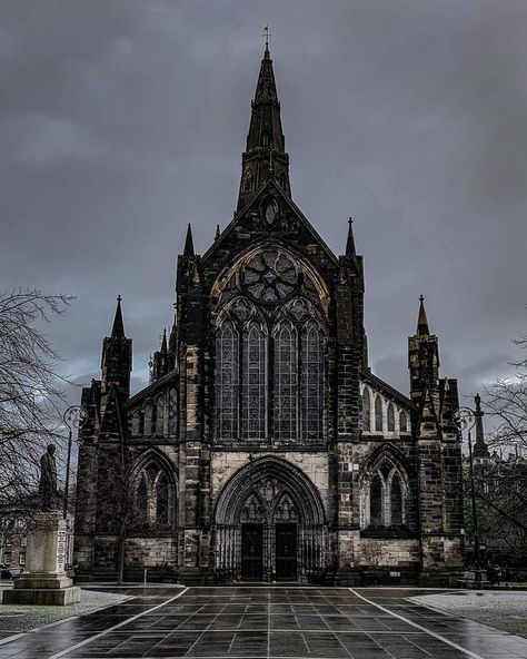 MyInstaScotland on Instagram: “Glasgow Cathedral or St Mungo‘s Cathedral.  Glasgow Cathedral stands near the heart of Scotland’s largest city. It’s the only medieval…” Glasgow Aesthetic, Evil Corporation, Glasgow Landmarks, Govan Glasgow, Glasgow Buildings, Galway Cathedral, Glasgow Architecture, Glasgow Cathedral, Glasgow City Centre