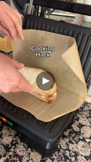 Panini Press Recipes, Salty Recipes, Auto Mini, Panini Sandwich, Panini Press, Potato Roll, Cooking Hacks, Mom Hacks, Cleaning Organizing