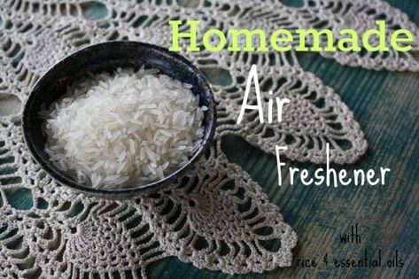 Two Minute Homemade Air Freshener This homemade air freshener is a really quick and easy way to get some scent into the air making your home smell nice and fancy with virtually no work!  That’s something I can totally get on board with.  Best of all it only takes a couple minutes to make, so...Read More Air Freshener Ideas, Air Freshener Recipes, Homemade Air Freshener, Healing Salve, Homemade Essential Oils, Pine Essential Oil, Homemade Essential Oil, Diy Air Freshener, Oil Diffuser Recipes