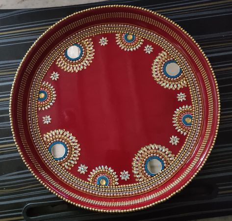 Arti Plate Decoration, Pooja Thali Design, Aarti Thali Decoration Ideas For Wedding, Diwali Thali Decoration Ideas, Puja Thali Decoration Ideas, Pooja Thali Decoration Ideas, Aarti Thali Decoration Ideas, Diy Diwali Gifts, Thali Design