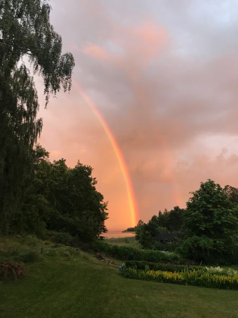 Gods Promise, Sky Rainbow, Stormy Sunset, Sunset Rainbow, Light Codes, Rainbow Sunset, Rainbow Photography, Sunset Light, God's Promise