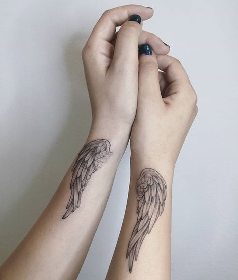 Angel Wing Arm Tattoo, Angel Wing Wrist Tattoo, Wing Tattoo Arm, Wing Tattoos On Wrist, Freedom For Women, Tattoo Lily, Wings Of An Angel, Arrow Tattoos For Women, Wing Tattoos On Back