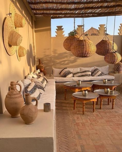 Morocco Style Interior, Moroccan Terrace Ideas, Interior Design Moroccan Style, Moroccan Outdoor Patio, Morocco Garden, Moroccan Terrace, Morocco Decor, Lounge Aesthetic, Villa Marrakech