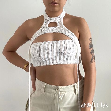 Crochet Harness, Mode Crochet, Crochet Design Pattern, Crochet Clothing And Accessories, Crochet Fashion Patterns, Diy Crochet Projects, Summer Crochet, Knit Outfit, Crochet Techniques