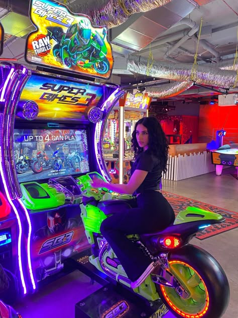 Euphoria vibes arcade game aesthetic LED lights and colours for instagram ideas Pretty Bike, Fun Photoshoot, Best Photo Poses, Foto Ideas Instagram, Instagram Photo Inspiration, Cute Poses For Pictures, Best Friend Pictures, Story Instagram, Insta Photo Ideas