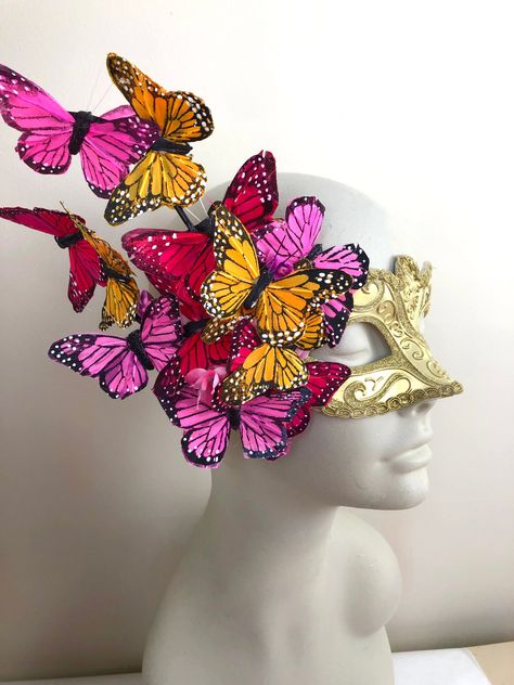 Excited to share this item from my #etsy shop: Butterfly mask- Pink orange red Masquerade party- Mardi Gras Mardi Gras Flowers, White And Black Party, Masquerade Mask Full Face, Butterfly Masquerade Mask, Red Masquerade, Mask Prom, Mardi Gras Outfits, Butterfly Mask, Butterfly Costume