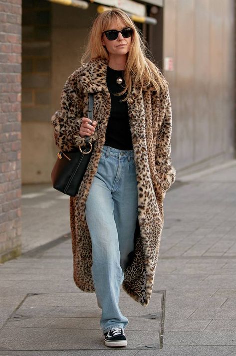 9 Trends We Called Months Ago That Are Now a Really Big Deal | Who What Wear UK Leopard Print Coat Outfit, Print Coat Outfit, Leopard Coat Outfit, Faux Fur Coats Outfit, Fur Coat Outfit, Leopard Print Outfits, Coat Street Style, Leopard Print Coat, Coat Trends