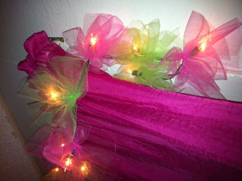 Repurposed Christmas light string with tulle  pieces tied around the mini bulbs.  Use coordinating colors for party. (my girls use these as night light in pink & lime) Christmas Garland Diy, Mermaid Girls Room, Tulle Ideas, Cute Kids Room, Makers Space, Cool Bedrooms For Boys, American Girl Parties, Diy Tulle, Repurposing Ideas