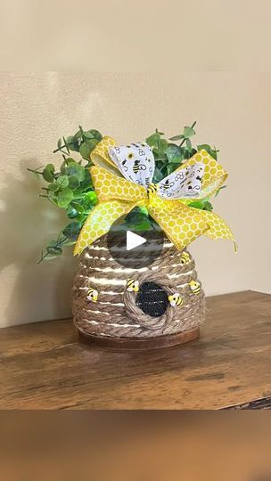 Beehive Diy, Hive Decor, Bee Hives Diy, Ladybug Craft, Bee Hive Craft, Candied Pineapple, Ladybug Crafts, Bee Skep, Diy Light