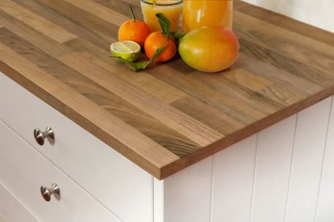 California Walnut | Luxury Laminate Worktop | Worktop Express White Wooden Kitchen, Kitchen Walnut, Walnut Worktop, Walnut Laminate, Wooden Worktops, Laminate Worktop, Walnut Grove, Walnut Tree, Breakfast Bars