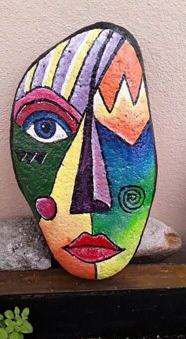 Pin by חיה טאובר ינקו on Faces in 2022 | Rock painting art, Rock painting designs, Abstract face art Sugar Skull Art Drawing, Africa Art Design, Stone Art Painting, Abstract Face Art, Picasso Art, Art Rock, Painted Rocks Diy, Rock Painting Patterns, Hand Painted Stones