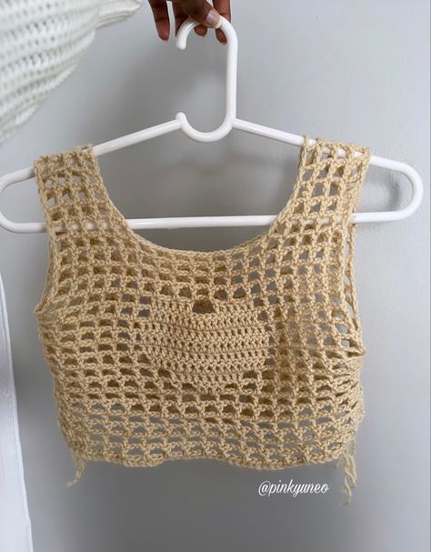 Heart Mesh Top Crochet, Modest Crochet, Crochet Heart, Summer Crochet, Crochet Fashion, Mesh Top, Modest Fashion, Crochet Top, Mesh