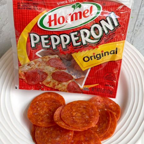 How to Make Pepperoni Roses | Chica and Jo Pepperoni Rosettes, Small Pepperoni Rose, Pepperoni For Charcuterie, Charcuterie Pepperoni Rose, How To Roll Pepperoni For Charcuterie, Pepperoni Roses Easy Recipes, Pepperoni On Charcuterie Board, Pepperoni Rose How To, Folding Pepperoni For Charcuterie