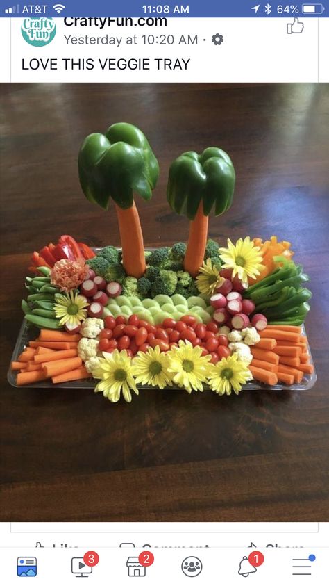 Hawaiian Party Food, Luau Party Food, Luau Food, Luau Baby Showers, Vegetable Tray, Luau Theme Party, Hawaiian Luau Party, Luau Birthday Party, Hawaiian Birthday Party