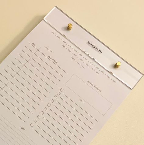 Cute Daily Planner, Simple Daily Planner, Free Daily Planner, Office Stationary, Cute Office Supplies, Minimalist Desk, List Notepad, Daily Planner Pages, Bullet Journal Notebook