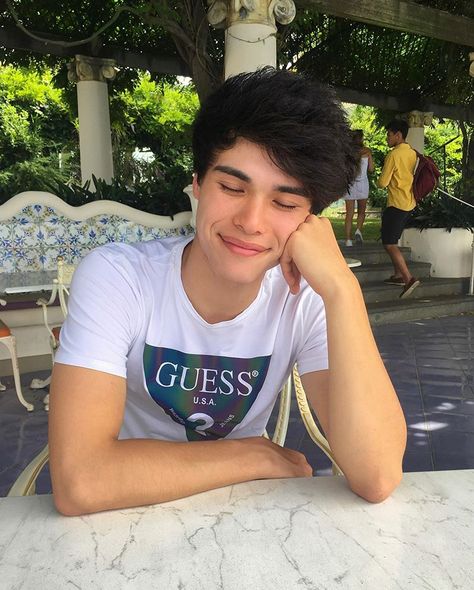 Alex Stokes, Alan Stokes, Stokes Twins, Ikon Wallpaper, Brent Rivera, Cute Twins, Boy Celebrities, Twin Brothers, Car Ride