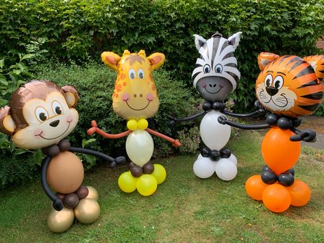 Safari Balloon Decorations, Jungle Theme Decoration Ideas, Safari Birthday Party Decorations, Safari Baby Shower Boy, Jungle Theme Cakes, Jungle Balloons, Jungle Theme Birthday Party, Animal Balloons, Deco Ballon