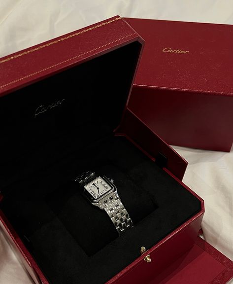 Cartier Watch Women Aesthetic, Cartier Pantera Watch, Cartier Panthere Watch Diamond, Cartier Panthere Watch Silver, Cartier Watches Women Panthere, Cartier Watch Panthere, Cartier Watch Aesthetic, Accessories Old Money, Old Money Accessories