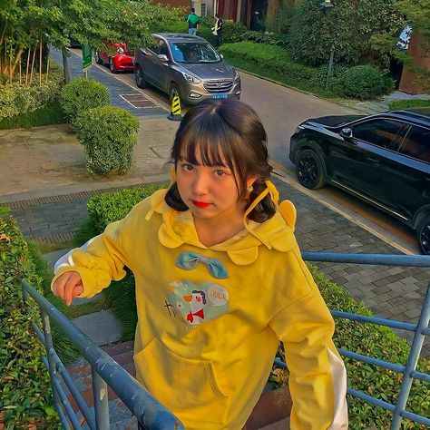 ulzzang indie kid icon 🌛 Uzzlang Girl, Kids Icon, Indie Kids, Aesthetic Girl, Rain Jacket, India