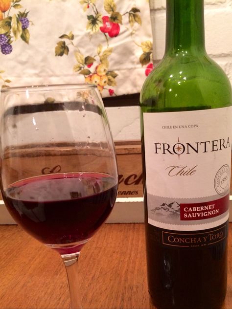 FRONTERA wine Frontera Wine, Drunk In Love, Cabernet Sauvignon, Red Wine, Alcoholic Drinks, Wine Bottle, Wine, Drinks