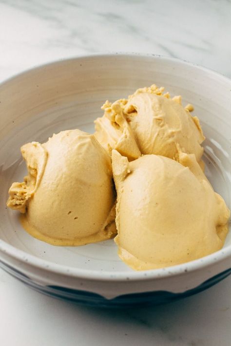 Four Ingredient Easy Homemade Vegan Papaya Ice Cream (Oil free, Gluten free, Refined sugar free) #icecream #vegan #plantbased #veganrecipes #plantbasedrecipes Easy Homemade Ice Cream Recipes, Papaya Ice Cream, Papaya Recipes, Ice Cream Recipes Machine, Healthy Ice Cream Recipes, Dairy Desserts, Grain Free Granola, Healthy Ice Cream, Sprout Recipes