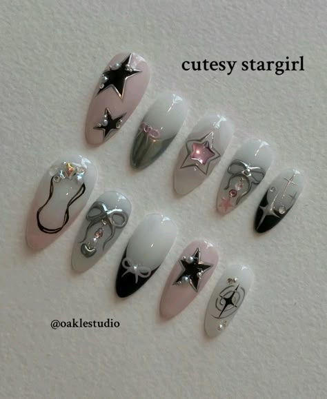 Fake Nails Designs, Pink Gel Nails, Punk Nails, Grunge Nails, Blush Nails, Pretty Gel Nails, Soft Nails, Kawaii Nails, Star Nails