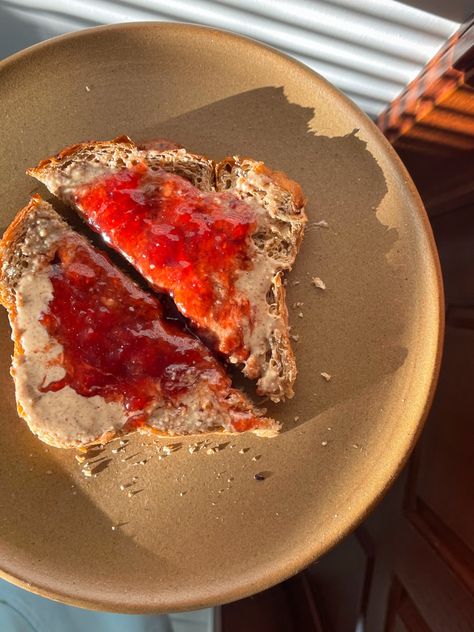 Jam Toast, Breakfast Toast, Healthy Clean Eating, Food Is Fuel, Almond Butter, Clean Eating Recipes, Aesthetic Food, Food Pictures, Sweet Tooth