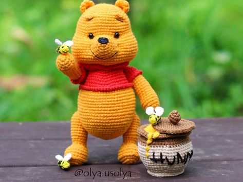 Winnie Poo, Minion Crochet Patterns, Teddy Bear Crochet Pattern, Teddy Bear Crochet, Disney Crochet Patterns, Bear Crochet Pattern, Bear Patterns Free, Minion Crochet, Easy Amigurumi