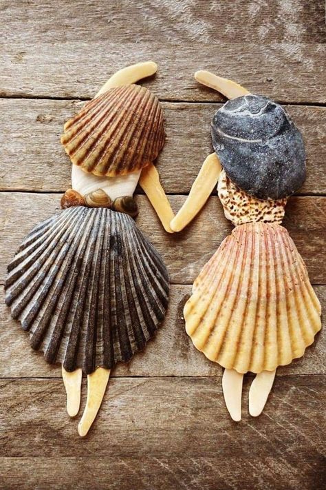 55 Beach Crafts That Will Transport You to Seaside Nautical Rope Crafts, Diy Seashell Crafts, Shell People, Seashell Art Diy, Beach Crafts Diy, Sea Shells Diy, Beach Themed Crafts, Art Coquillage, Seashell Projects