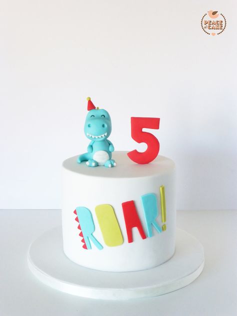 Peace of Cake - ROAR!! informações: itspeaceofcake@gmail.com ou... Peace Of Cake, Dino Cake, Novelty Birthday Cakes, Dinosaur Birthday Cakes, Dino Birthday Party, A Birthday Cake, Dinosaur Cake, Dino Birthday, Dinosaur Birthday Party