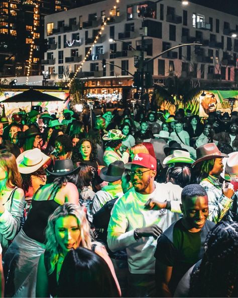 Cowgals and Cowbois R&B Block Party Hosted By: @yeahhhmayne Located: @quartyardsd 📸: @simpl3visionz_photography **Link in bio for full gallery** #quartyardsd #eventphotography #eventphotographer #sandiegophotography #explorepage #blockparty #dj #night #turnup #pinterest #nightlife #sandiego #cowboys #cowgirls #countrywestern #beyonce #sdparty Black Block Party, Black Block Party Aesthetic, Nyc Block Party, Block Party Aesthetic, Party Black People, Party Reference, New York Night Club Aesthetic, Dj Night, Party Photoshoot