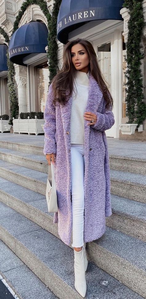 Coat Outfit Winter, Lavender Jacket, Womens Fall Coats, Fall Coats, Winter Coat Women, Winter Coat Outfits, Purple Coat, Winter Inspo, Colour Match