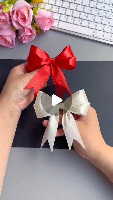 Paper Bow Tutorial, Finger Bow Tutorial, Bow Tutorial Ribbon Step By Step, Bow Origami, Paper Ribbon Bows, Simple Origami, Bow Craft, Knot Bow, Butterfly Bow