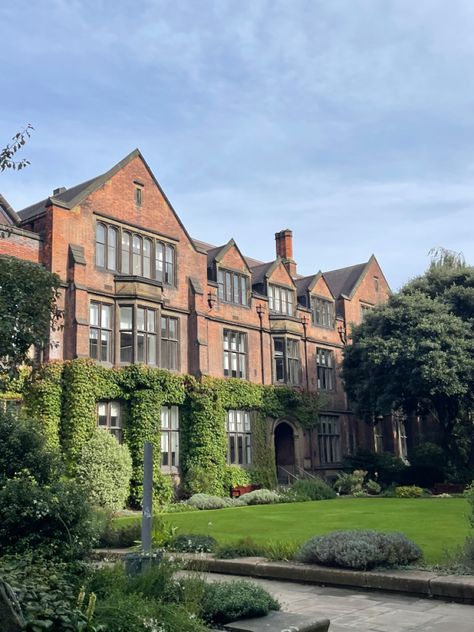 England College Aesthetic, University In Uk Aesthetic, York University England, Royal Holloway University Aesthetic, University Life Aesthetic Uk, Best Uk Universities, European University, University Vibes, London Study Abroad