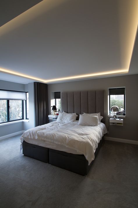 Lights In Bedroom Ceiling, Ambient Bedroom, Cove Lighting Ceiling, Lighting Ideas For Bedroom, House Color Schemes Interior, Sleeping Room Design, Striped Bedroom, Tattoo Modern, Modern Bedroom Lighting