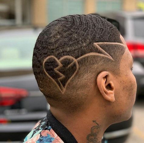 Fade Haircuts For Black Women, Short Haircuts Black Women, Shaved Hairstyles For Black Women, Haircuts Black Women, Hair Designs For Boys, Waves Hairstyle Men, Fade Haircut Curly Hair, Hair Designs For Men, Stylish Mens Haircuts