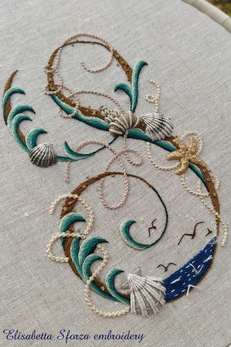 Sea Shell Embroidery Design, Seashells Embroidery Designs, Elisabetta Sforza, Hand Embroidery Letters, Manuscript Illumination, Needlework Ideas, Dimensional Embroidery, Brazilian Embroidery Stitches, How To Stitch