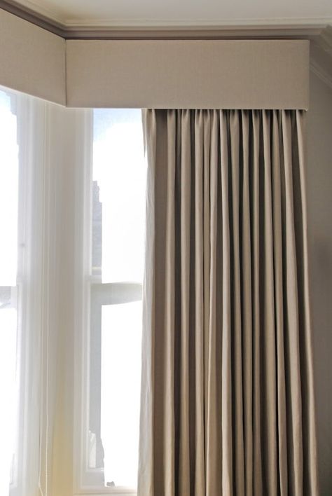 Pelmet and curtains Pelmet Designs, Curtain Pelmet, Bay Window Living Room, Bay Window Curtains, Blackout Curtains Bedroom, Ceiling Curtains, Accordion Pleats, Knife Pleats, Plain Curtains