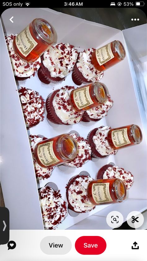 Alcoholic Cupcakes Birthday, Cupcake With Alcohol, Cupcakes With Liquor Bottles, 25th Birthday Cupcakes For Him, Red Velvet Birthday Cupcakes, Cakes With Alcohol Bottles, Hennessy Party Ideas Decor, Henny Cupcakes, Alcohol Cupcakes Recipes