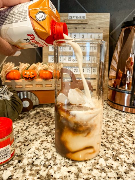 This delicious #recipe has only three ingredients, is packed with #protein, and gives you all the #fall vibes! YUM! #keto #lowcarb #healthy #coffee Premier Protein And Coffee, Premier Pumpkin Spice, Pumpkin Premier Protein Shake, Caramel Premier Protein Shake Recipes, Pumpkin Spice Premier Protein Recipes, Premier Protein Pumpkin Shake, Low Carb Ice Coffee, Premier Pumpkin Protein Shake Recipes, Primer Protein Coffee