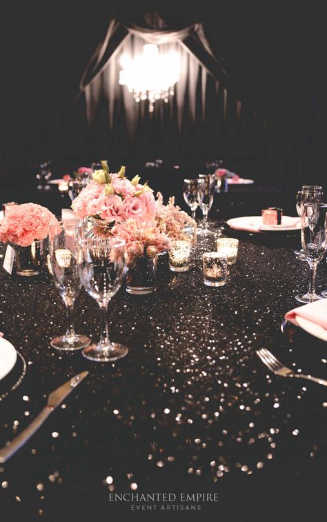 Black Sequin Tablecloth Wedding, Black And Pink Wedding, Sequin Tablecloth Wedding, Elegant Landscape, Pink Table Settings, Art Deco Party, Dark Wedding Theme, Pink Wedding Decorations, Sequin Tablecloth