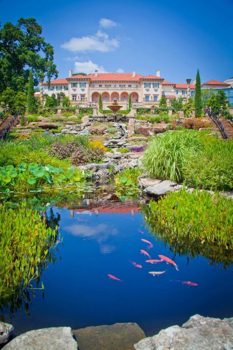 Philbrook Museum of Art, Tulsa, OK https://www.facebook.com/PhilbrookMuseum http://philbrook.org/ Philbrook Museum Of Art, Philbrook Museum, Tulsa Time, Oklahoma History, Dust Bowl, Artistic Space, Broken Arrow, Tulsa Oklahoma, Awesome Places