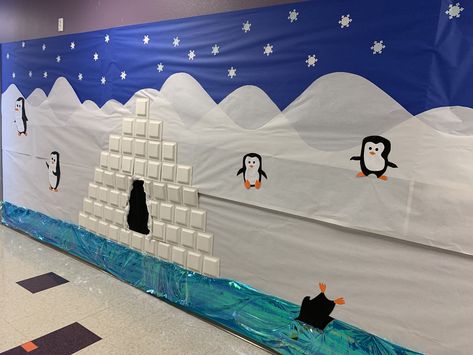 Polar Decor Idea Diy Igloo Decoration, Arctic Decorations Diy, Penguin Door Decorations Classroom, Igloo Door Decoration, Igloo Decorating Ideas, Igloo Classroom Door, Igloo Door Decorations For School, Winter Wonderland Hallway Decorations, Igloo Decorations