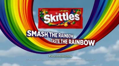 I love this graphic design advertisement! I admire every advertisement skittles come up with. Skittles Ad, Candy Advertising, Candy Ads, Advertising Awards, Forums Design, Elevation Map, Candy Brands, Viral Marketing, Taste The Rainbow