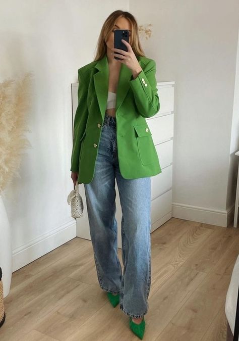 Green Blazer With Jeans, Blazer And Jeans Outfit Women, Semi Formal Outfits, Jeans Outfit Women, Dream Outfits, Green Blazer, Green Jeans, Classy Work Outfits, Stylish Work Outfits