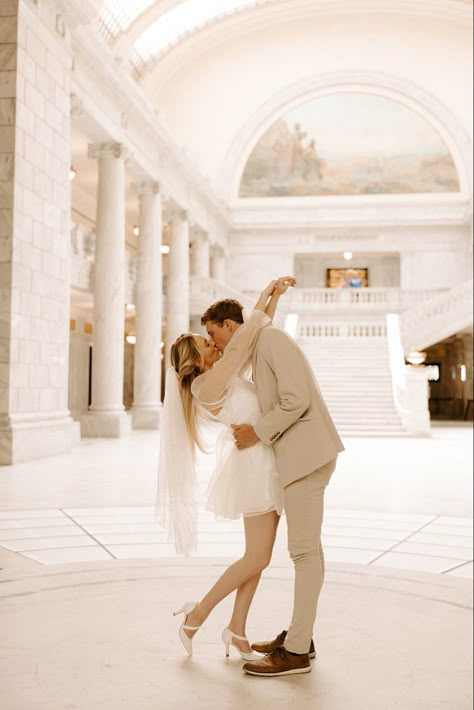 Courthouse Wedding Inspiration, Court House Photoshoot, Courthouse Wedding Flowers, Utah Capitol Photoshoot, Courthouse Wedding Photoshoot, Courthouse Wedding Aesthetic, Courthouse Photoshoot, Elopment Photoshoot Ideas, Courthouse Elopement Pictures